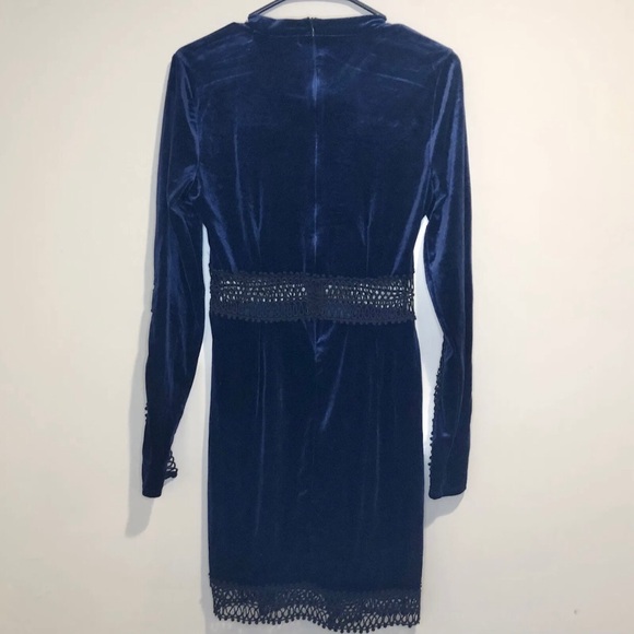 Free Generation Los Angeles Navy Velvet & Black Lace Slim Fit Dress Sz M NWT - Picture 2 of 8